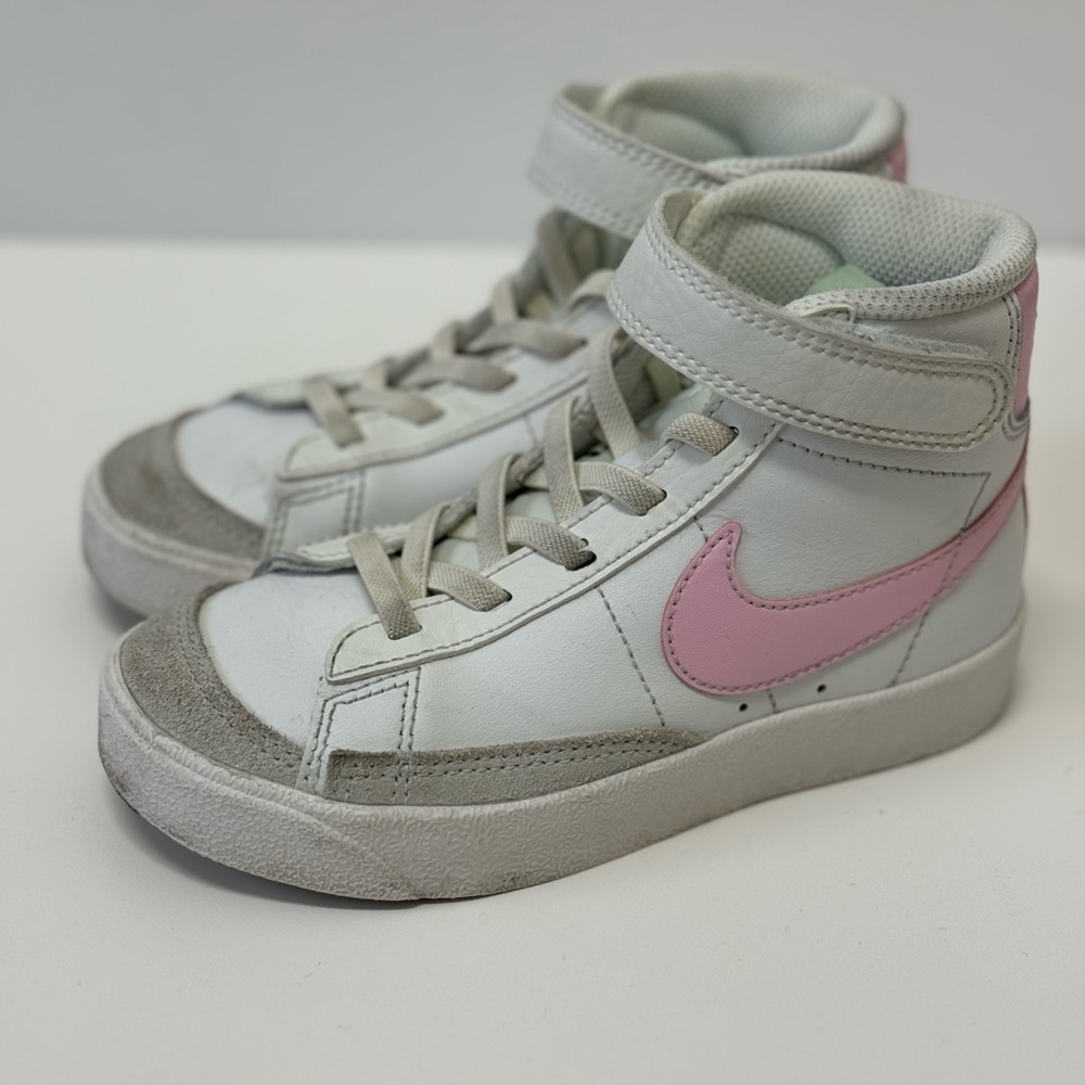 Girls Nike Blazer Mid’77 Sneakers